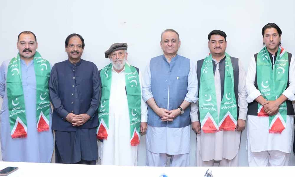 گلگت بلتستان الیکشن میں جیتنے والے 4 آزاد ارکان استحکام پاکستان پارٹی میں شامل