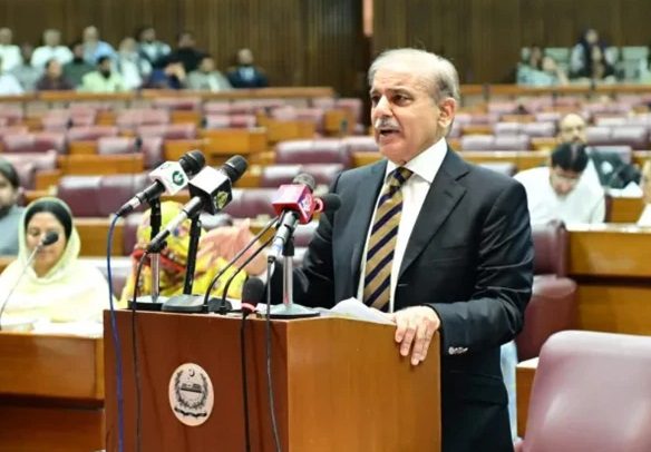 ٹرمپ نے ایرانی معاہدے سے متعلق پاکستانی وزیر اعظم شہباز شریف کی ٹویٹ شیئر کر دی