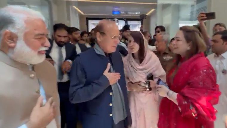صدر(ن) لیگ نواز شریف ایک روزہ دورے پر گلگت بلتستان پہنچ