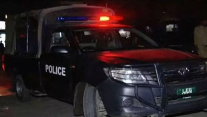 امداد چوک کے قریب پولیس مقابلہ: 2 مبینہ ڈاکو ہلاک، لاشیں سول ہسپتال منتقل