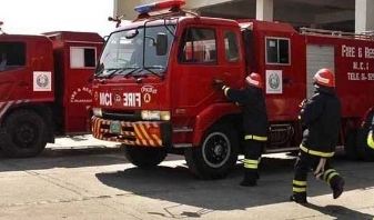شہر کے مصروف ترین علاقے میں سنسنی: ہوٹل میں لگی آگ نے پورے علاقے کو خوفزدہ کر دیا