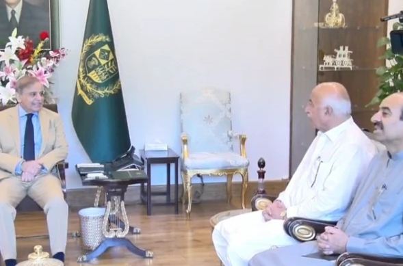 بلوچستان میں ‘بڑا گیم’ شروع، ڈاکٹر مالک بلوچ کی وزیراعظم سے ‘ون آن ون’ ملاقات نے کھلبلی مچا دی