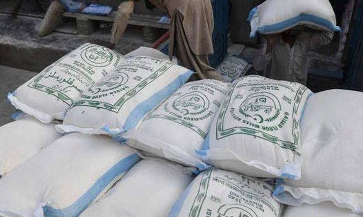 فلور ملز کے لیے سخت احکامات جاری، آٹے اور گندم کا نیا نرخ نامہ نافذ، جانیں تازہ ترین ریٹ