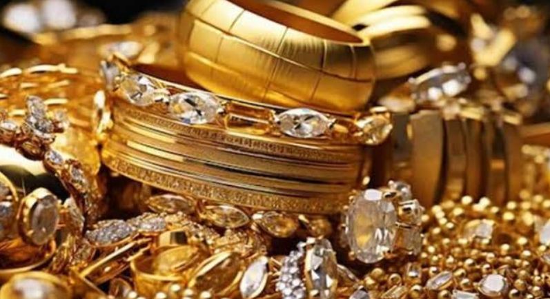 دو دن کے سکون کے بعد سونا پھر مہنگا، فی تولہ ریٹ کیا ہے؟