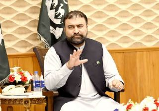 سیاستدانوں کے فون کالز بیکار، وزیراعلیٰ نے نوکریوں کے معاملے پر سب کے ہاتھ کاٹ دیے