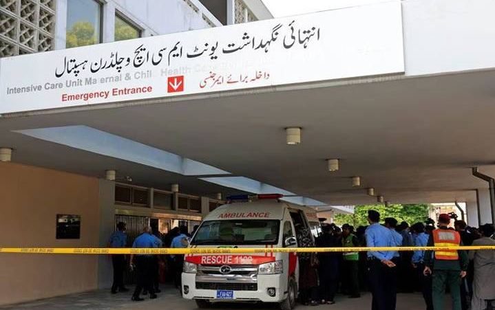 پمز میں 14 بچوں کی موت کا اصل ذمہ دار کون؟