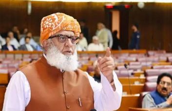 مولانا فضل الرحمان کے بلوچستان حکومت میں شامل نہ ہونے کا بڑا اعلان، دھماکہ خیز انکشافات