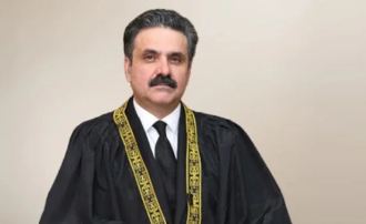 سائلین کے لیے بڑی خوشخبری، چیف جسٹس یحییٰ آفریدی کے اعلان سے کورٹ کچہری کا چکر ختم