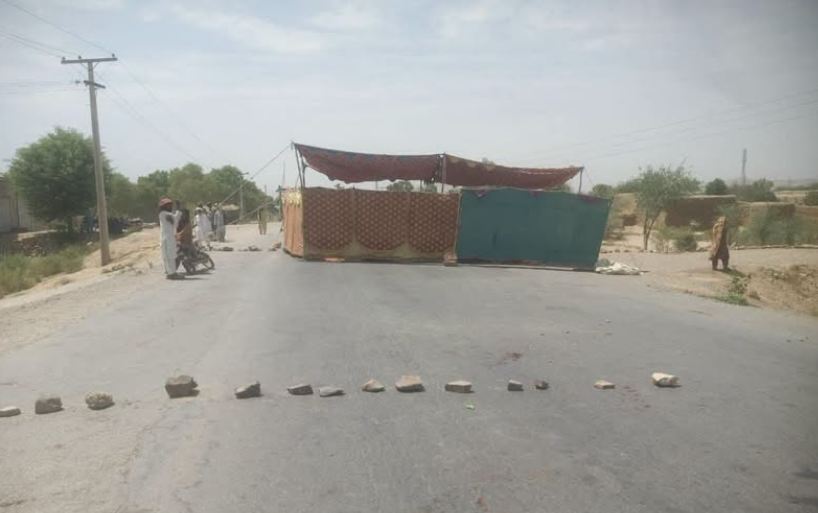 وڈھ میں بڑا احتجاجی طوفان،جب تک بازیابی نہیں ہوگی، شاہراہ بند رہے گی