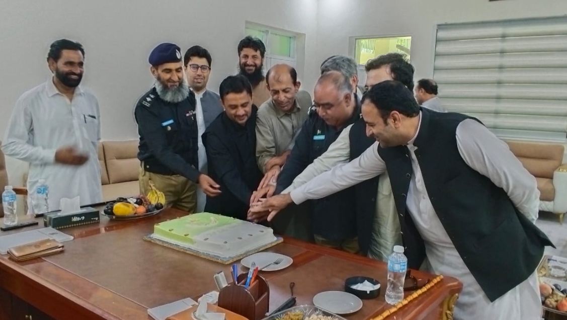 بارکھان اور رکھنی میں 79واں یومِ آزادی شاندار انداز میں منایا گیا؛ قومی پرچم کشائی اور شجرکاری مہم کا آغاز